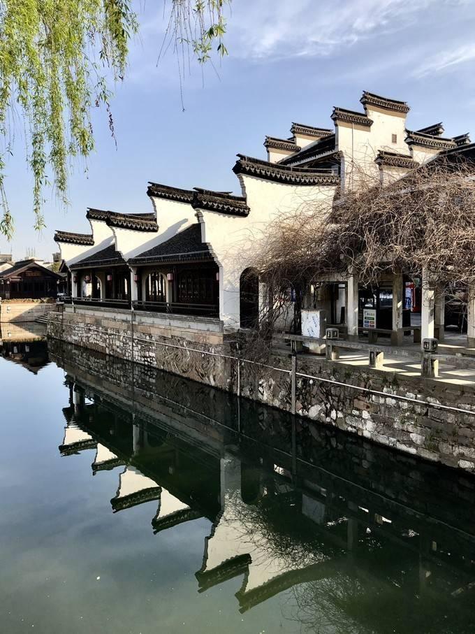 逃离冰淇淋岛屿
