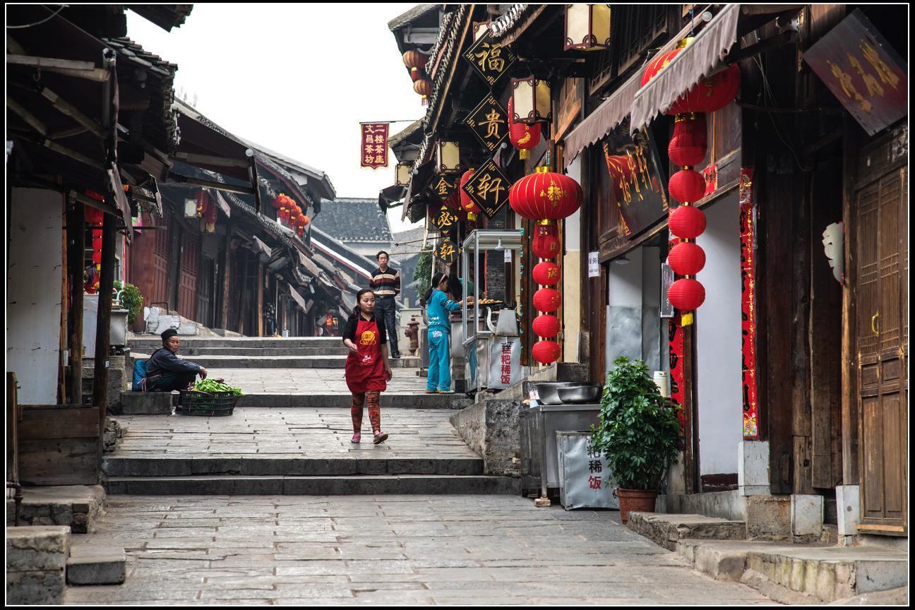 杨瀚森无大碍!记者:去医院路上就缓过来了 拼得太凶有点力竭